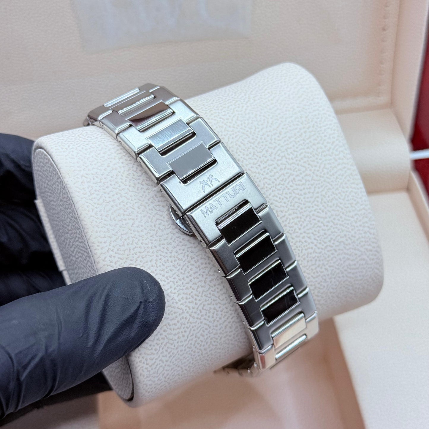 Matturi silver with Red Dial (All Chronograph Working )
