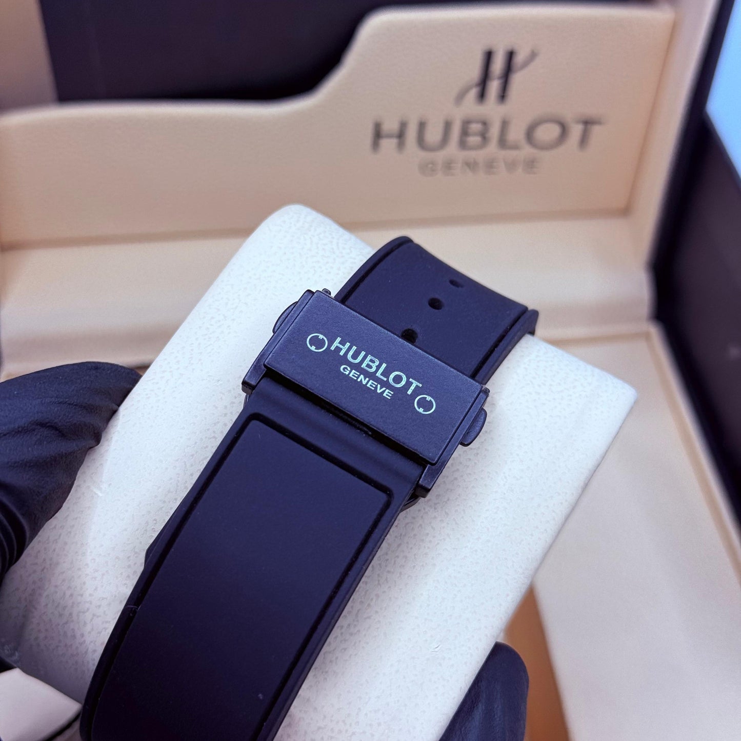Hublot Mafia diamond cut full black
