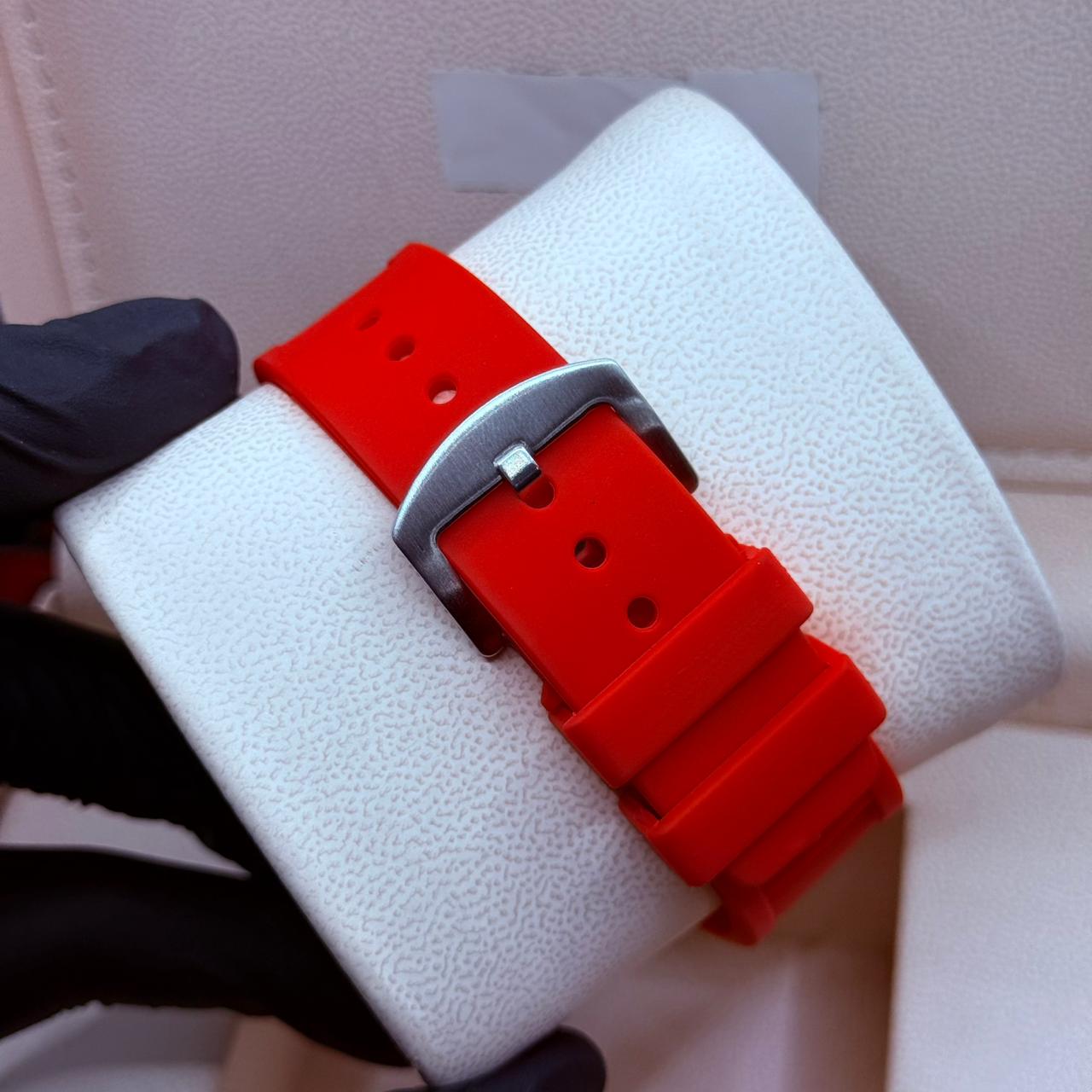 RM 088 white with Red starp